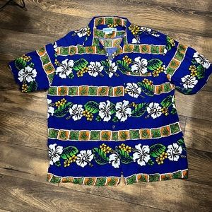 Hawaiian party shirt
